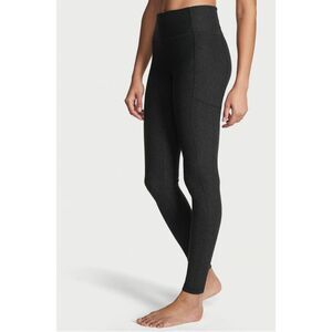 Victoria's Secret On Point Leggings